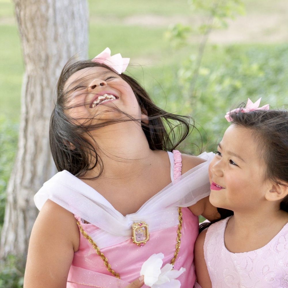 Ann + Bess Photography - Sisters sisters - Session Photography Near Me