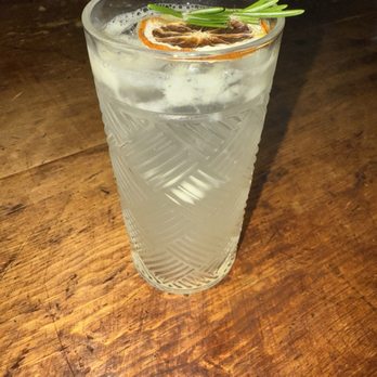 Le Fanfare - Gin Fizz - Italian Near Me - Brooklyn, New York