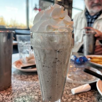 The Original Mels - Oreo milkshake - Diners Near Me - Folsom, California