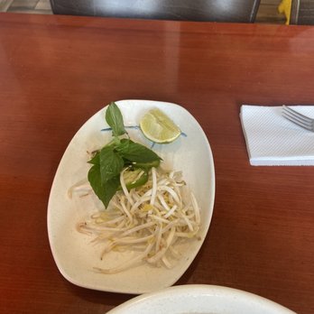 Umami Noodle Bar - Bean Sprouts - Sushi Bars Near Me - Pooler, Georgia