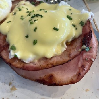 First Watch - Classic Eggs Benedict - Breakfast & Brunch Near Me - Oak Brook, Illinois First Watch - Classic Eggs Benedict - Breakfast & Brunch Near Me - Oak Brook, Illinois