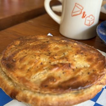 Bang Bang Pie & Biscuits - Chicken Pot Pie 5 Inch - Bakeries Near Me - Chicago, Illinois