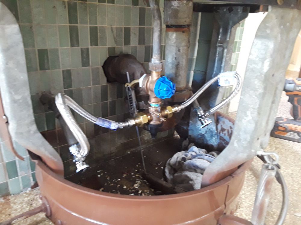 Slide of JB Plumbing