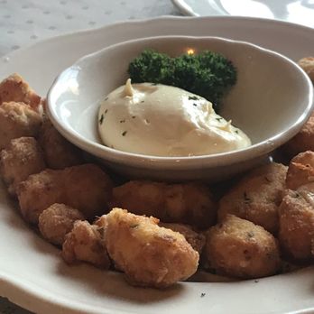 Greyhound Tavern - Cheese curds - Southern Near Me - Fort Mitchell, Kentucky