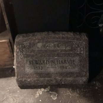 Spooked In Seattle Ghost Tours - Head stone - Historical Tours Near Me - Seattle, Washington