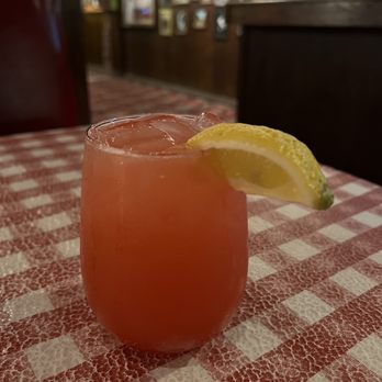 Buca di Beppo Italian Restaurant - Bramble Lemonade - Italian Near Me - Brea, California