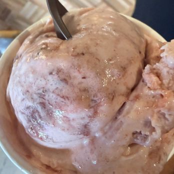 Salt & Straw - Ice Cream & Frozen Yogurt Near Me - Phoenix, Arizona Salt & Straw - Ice Cream & Frozen Yogurt Near Me - Phoenix, Arizona