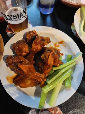 McGillacuddy's Sports Bar & Grill by null