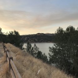 Don Pedro Lake Vista Point - Near the parking lot