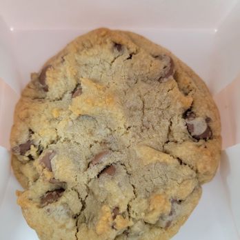 Crumbl - Rosemead - chocolate chip - Bakeries Near Me - Rosemead, California