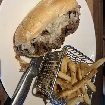 Yard House - Bars Near Me - Sunrise, Florida Yard House - Bars Near Me - Sunrise, Florida