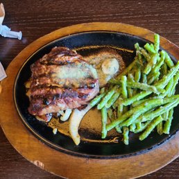 Bourbon cajun steak. Well done (eyeroll)