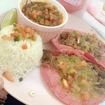 Taquero Mucho - Pink Carnitas Tacos - Mexican Near Me - Austin, Texas Taquero Mucho - Pink Carnitas Tacos - Mexican Near Me - Austin, Texas