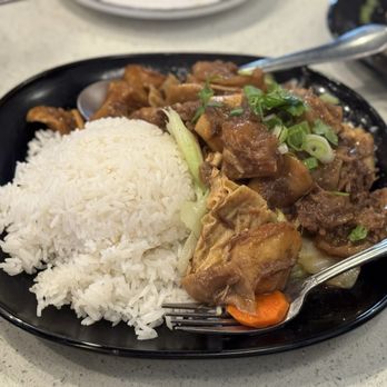 So Tasty - Braised Beef Brisket Rice - Noodles Near Me - Bellevue, Washington So Tasty - Braised Beef Brisket Rice - Noodles Near Me - Bellevue, Washington