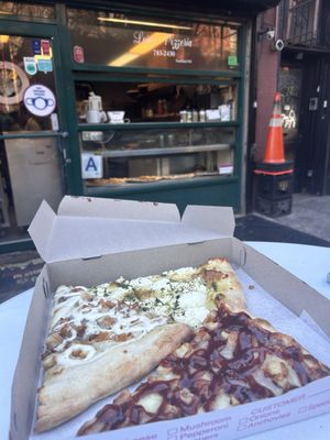 Luigi's Pizzeria by null