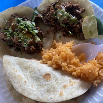Bryan's Catering Services - Carne Asada tacos and a chicken quesadilla w/ rice - Caterers Near Me Bryan's Catering Services - Carne Asada tacos and a chicken quesadilla w/ rice - Caterers Near Me