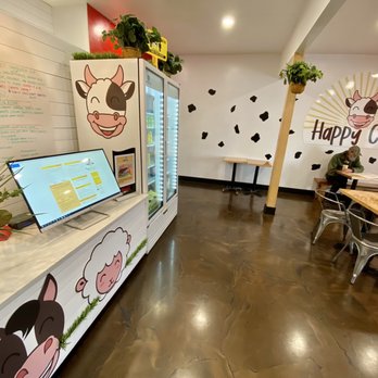 Happy Cow - the interior of the restaurant - Burgers Near Me - Eugene, Oregon