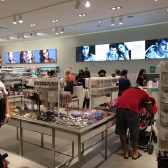 H&M - Opening Day! Killer sales! - Men's Clothing Near Me - Torrance, California H&M - Opening Day! Killer sales! - Men's Clothing Near Me - Torrance, California