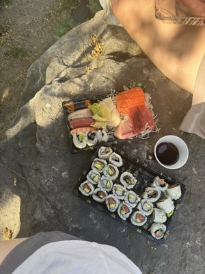 Roy's Fish Market by null