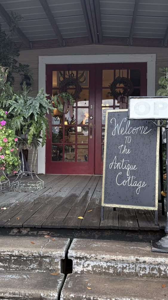 Antique Cottage