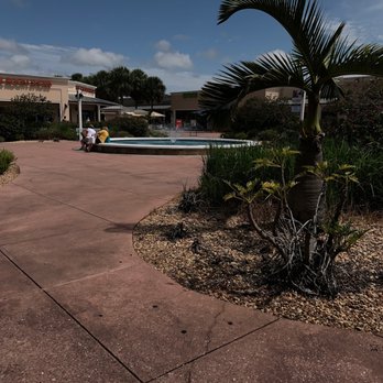 ELLENTON PREMIUM OUTLETS - Updated December 2024 - 133 Photos & 207