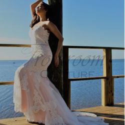 Frontroom Couture's Custom Collection "Camilla"