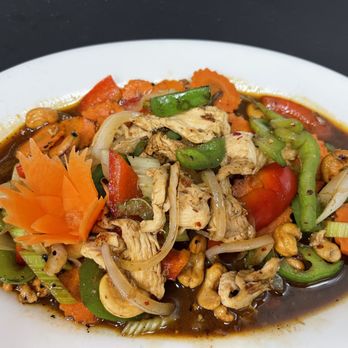 Yum Thai Restaurant - Thai Cashews - Thai Near Me - San Antonio, Texas Yum Thai Restaurant - Thai Cashews - Thai Near Me - San Antonio, Texas