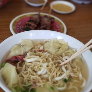 Palace Saimin - combination (only comes in one size) - Japanese Near Me - Honolulu, Hawaii