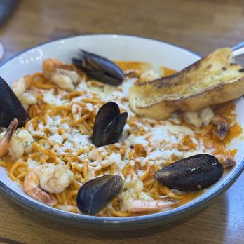 CRUDA Mariscos & Oyster Bar - Mexican Near Me - Tucson, Arizona CRUDA Mariscos & Oyster Bar - Mexican Near Me - Tucson, Arizona