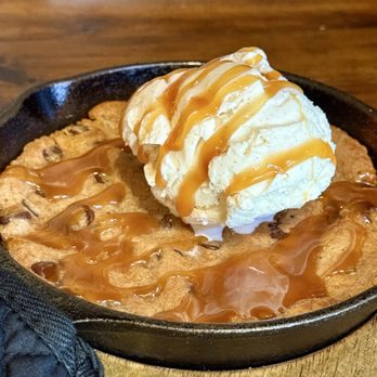 Whiskey 'N Rye Smokehouse - Skillet - Barbeque Near Me - Solvang, California Whiskey 'N Rye Smokehouse - Skillet - Barbeque Near Me - Solvang, California