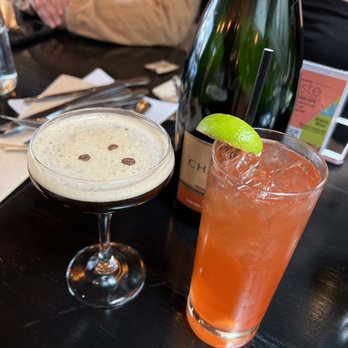 Oeste Bar & Cafe - Espresso martini and vodka lemonade - Burgers Near Me - Oakland, California Oeste Bar & Cafe - Espresso martini and vodka lemonade - Burgers Near Me - Oakland, California