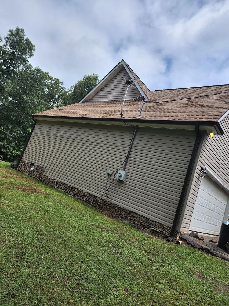 Slide of MDS Roof Doctors