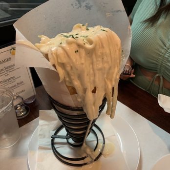 Amano - Fat Baby Fettuccine Alfredo - Pizza Near Me - Las Vegas, Nevada Amano - Fat Baby Fettuccine Alfredo - Pizza Near Me - Las Vegas, Nevada