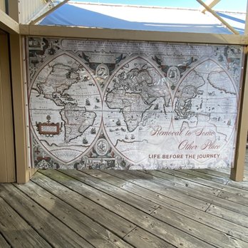 Mayflower II - Inside The Entrance to the Mayflower II @ Plymouth MA Fall of 2020 - Museums Near Me - Plymouth, Massachusetts Mayflower II - Inside The Entrance to the Mayflower II @ Plymouth MA Fall of 2020 - Museums Near Me - Plymouth, Massachusetts