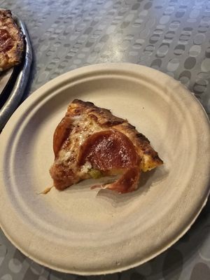 Melting Pot Pizza by null