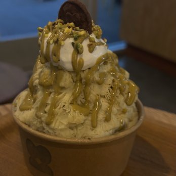 mewame - pistachio - Shaved Ice Near Me - West Hollywood, California