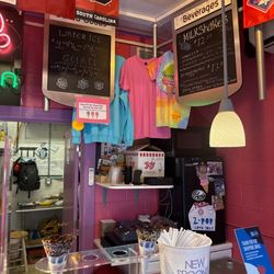 Scoops On Sunset