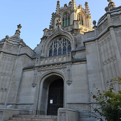 The Green-Wood Cemetery by null