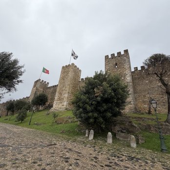 Castelo de S. Jorge - Landmarks & Historical Buildings Near Me - Lisbon, 11