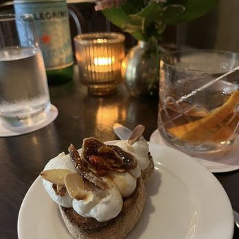 Felice on Hudson - So pretty but even more delicious I want to dive back in to have it again now! - Bars Near Me - New York, New York Felice on Hudson - So pretty but even more delicious I want to dive back in to have it again now! - Bars Near Me - New York, New York