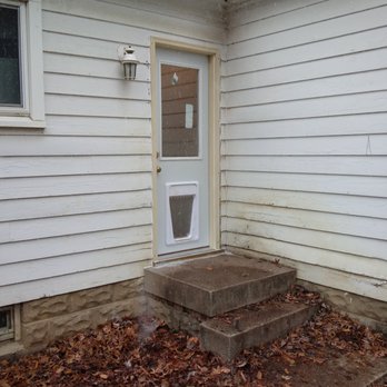 Indy Clear View Sash And Glass - New storm door with doggy door - Windows Installation Near Me - Indianapolis, Indiana Indy Clear View Sash And Glass - New storm door with doggy door - Windows Installation Near Me - Indianapolis, Indiana