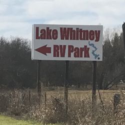 Lake Whitney RV Park - Signpost on Hwy 22.