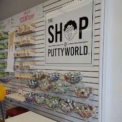 Crazy Aaron's Puttyworld