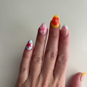 Nailsneedlove Studio - Nail Salons Near Me - Costa Mesa, California