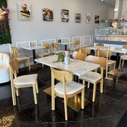 La Roma Pastry Shop