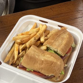 Hanover Country Store - Italian sandwich - Convenience Stores Near Me - Hanover, Virginia