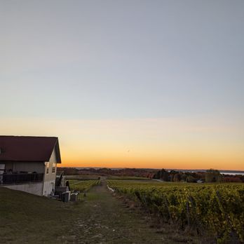 Bonobo Winery - Vineyard - Wineries Near Me - Traverse City, Michigan