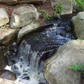 Rainbow Run Putting Course - Mini Golf Near Me - Redmond, Washington