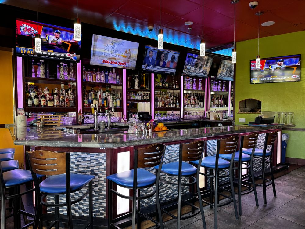 Casa Blanca Restaurant