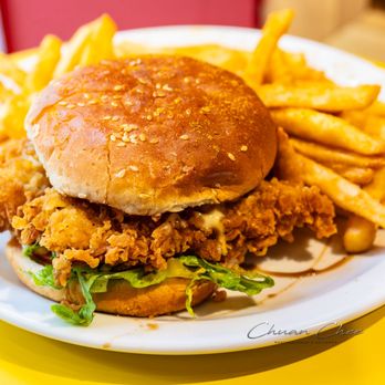 Koko Fino - Koko Burger ($10.99) - Fast Food Near Me - Toronto, Ontario